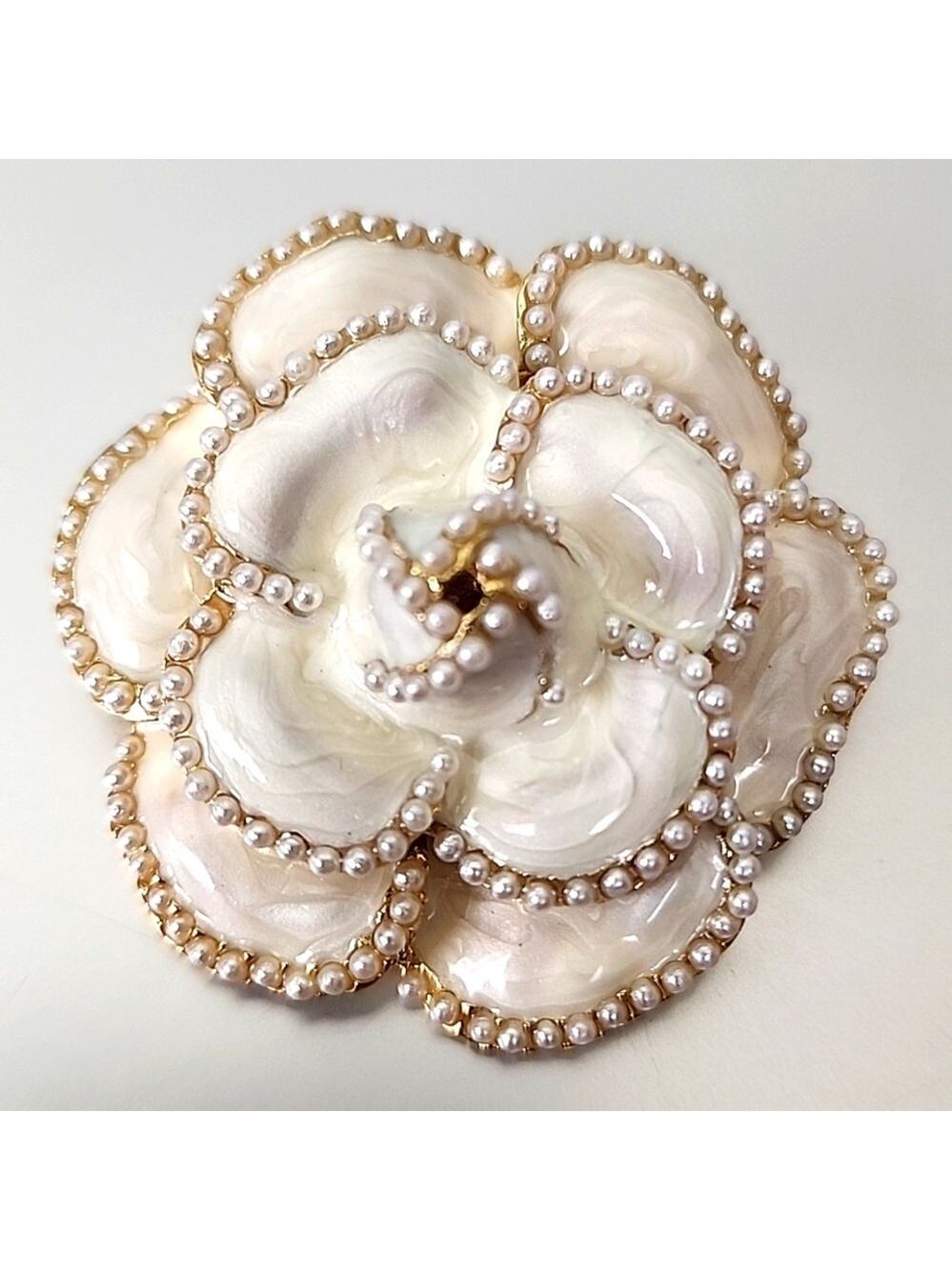 LOTUS FLOWER BROOCH    Bright Gold Edge  Pearl Center#3